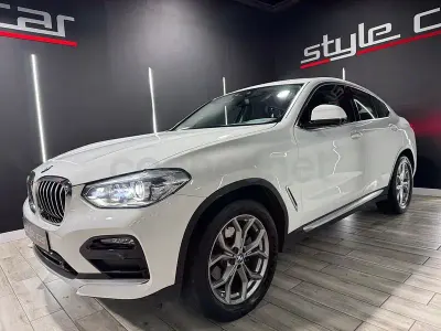 Usado BMW X4 Comfort Edition 190 HP (139 kW) 2020 Branco SUV