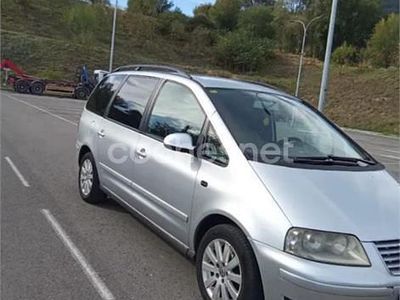 Gris / plata Usado 2004 VW Sharan Comfortline Monovolumen | 4800 €