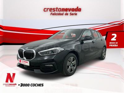 Usado BMW 118 Comfort Edition 150 CV (110 kW) 2021 Gris / plata Utilitario