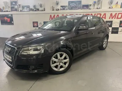 Usado Audi A3 Sportback Ambiente 160 CV (117 kW) 2008 Gris / plata Utilitario