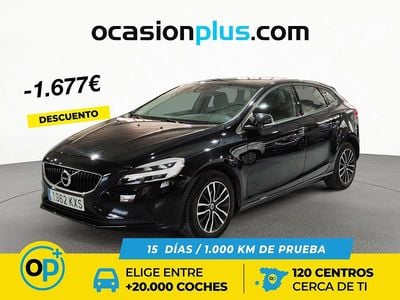 Negro Usado 2019 Volvo V40 Momentum Familiar | 18.450 € (Caro)