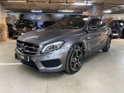 Mercedes GLA220