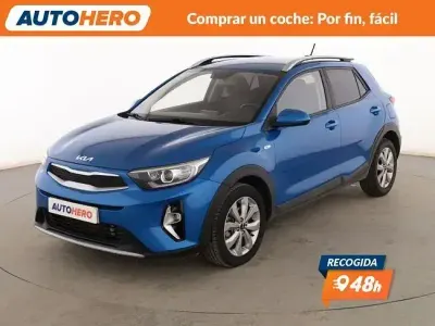 Usado Kia Stonic 100 CV (73 kW) 2022 Azul SUV