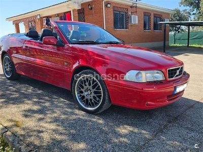 Usado Volvo C70 193 CV (141 kW) 2002 Rojo Descapotable