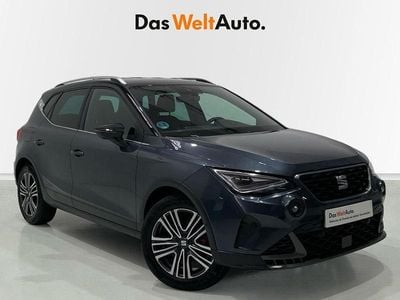 Gris Usado 2024 Seat Arona FR SUV | 19.250 € (Precio justo)