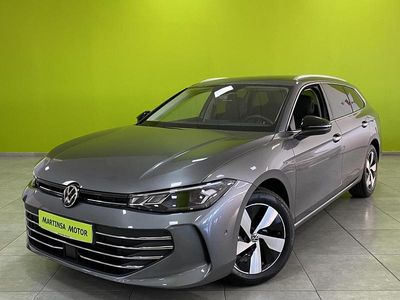 Usado VW Passat Business 150 CV (110 kW) 2024 Gris Familiar