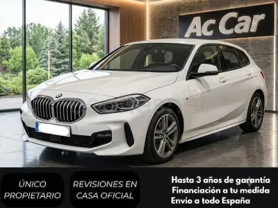 Usado BMW 118 150 CV (110 kW) 2023 Blanco Berlina