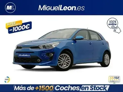 Usado Kia Rio 84 CV (61 kW) 2023 Azul Berlina