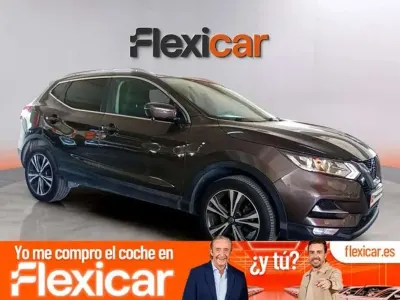 Usado Nissan Qashqai N-Connecta 116 CV (85 kW) 2018 Marrón SUV