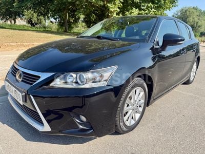 Lexus CT200h