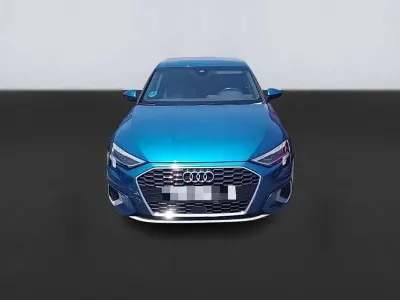 Usado Audi A3 Sportback Advanced 150 CV (110 kW) 2022 Azul Utilitario