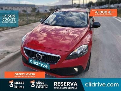 Rojo Usado 2017 Volvo V40 CC Familiar | 8490 € (Super precio)