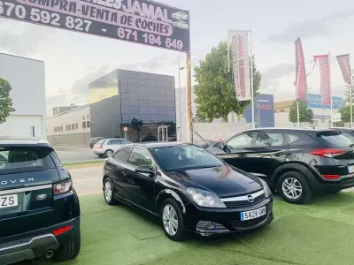 Usado Opel Astra Edition 120 CV (88 kW) 2009 Utilitario