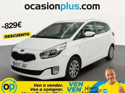 Używany Kia Carens 116 KM (85 kW) 2016 Biały Minivan