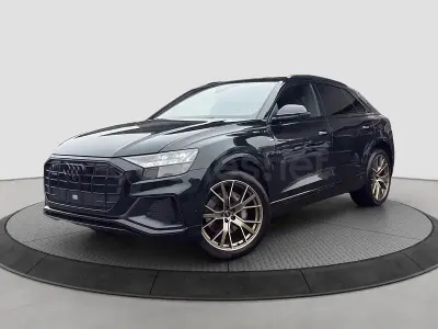 Usado Audi Q8 Ambiente 286 CV (210 kW) 2024 Verde SUV
