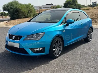 Usado Seat Ibiza SC FR 105 CV (77 kW) 2015 Azul Utilitario
