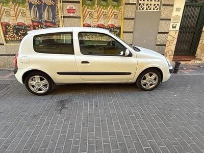 Renault Clio II