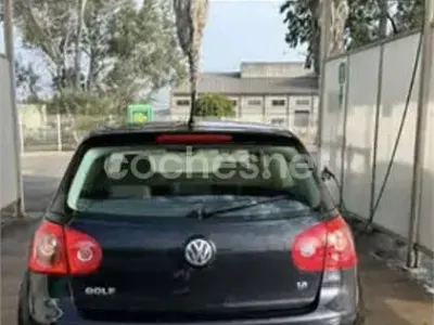 Usado VW Golf V GT 102 CV (75 kW) 2007 Negro Berlina