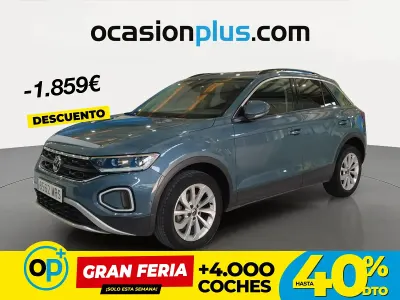 Usado VW T-Roc Life 115 CV (84 kW) 2024 Azul SUV