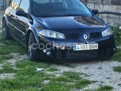 Usado Renault Mégane 225 CV (165 kW) 2005 Negro Berlina