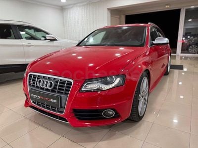 Usado Audi S4 Advanced 333 CV (244 kW) 2010 Rojo Familiar