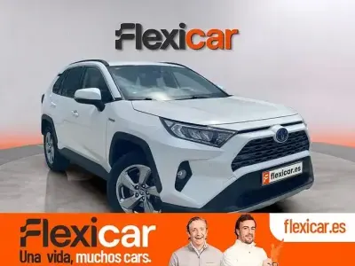 Używany Toyota RAV4 Hybrid Advance 218 KM (160 kW) 2020 Biały SUV