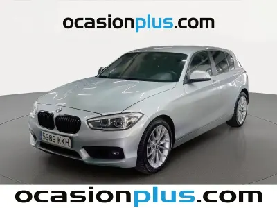 Usado BMW 118 150 CV (110 kW) 2018 Gris plata Utilitario