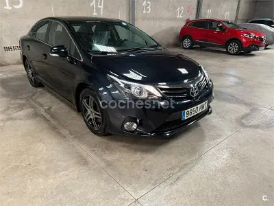 Occasion Toyota Avensis Executive 143 PK (105 kW) 2014 Zwart Sedan