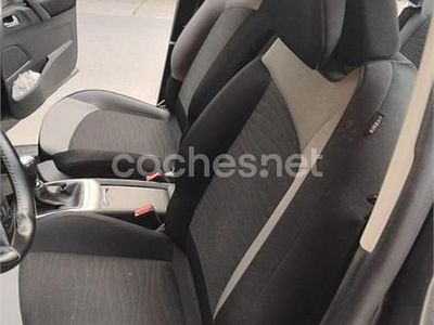 Usado Citroën C4 Feel 150 CV (110 kW) 2015 Gris / plata Berlina