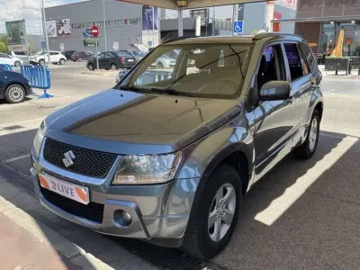 Usado Suzuki Grand Vitara 128 CV (94 kW) 2009 Gris SUV