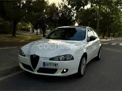Usado Alfa Romeo 147 Distinctive 150 CV (110 kW) 2007 Blanco Utilitario