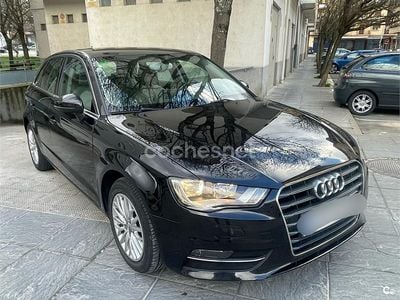 Usado Audi A3 Ambition 105 HP (77 kW) 2013 Preto Sedan