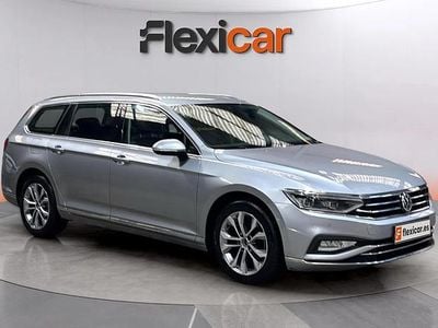 Usado VW Passat 190 CV (139 kW) 2020 Gris Familiar