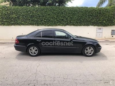 Mercedes E320