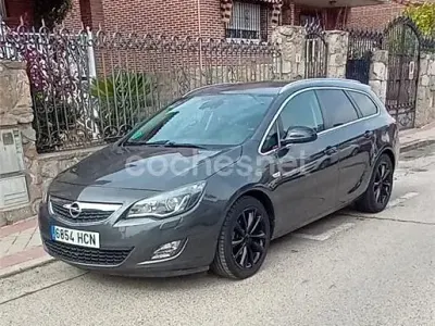 Brugt Opel Astra Sportive 140 HK (102 kW) 2011 Grå Stationcar