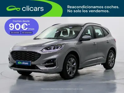 Usado Ford Kuga ST-Line X 225 CV (165 kW) 2022 Gris / plata SUV