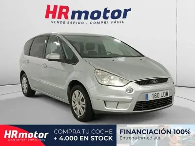 Usado Ford S-MAX Trend 140 CV (102 kW) 2009 Gris / plata Monovolumen