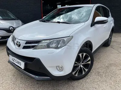 Używany Toyota RAV4 Advance 124 KM (91 kW) 2015 Biały SUV