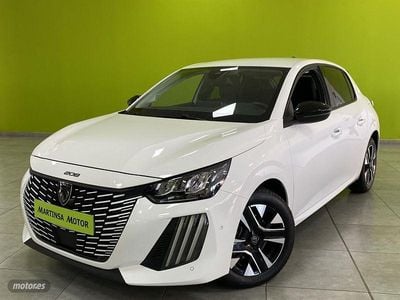 Usado Peugeot 208 Allure 100 CV (73 kW) 2025 Blanco Utilitario