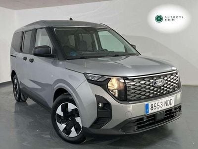 Nuevo Ford Tourneo Courier Trend 100 kW (136 CV) 2025 Plateado Monovolumen