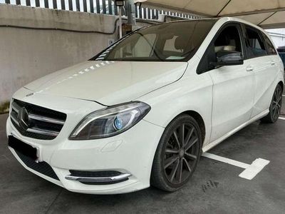 Mercedes B180