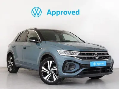 Begagnad VW T-Roc R-line 150 HK (110 kW) 2022 Grå SUV