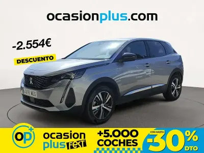Käytetty Peugeot 3008 Allure 130 HP (95 kW) 2023 Harmaa Katumaasturi