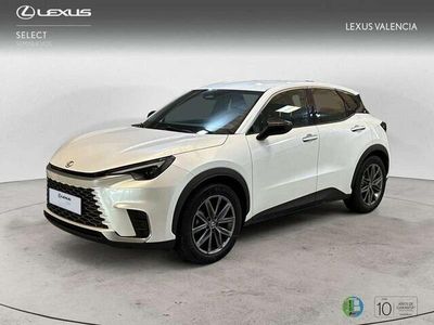 Lexus LBX