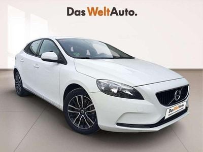 Usado Volvo V40 Momentum 150 HP (110 kW) 2017 Branco Citadino