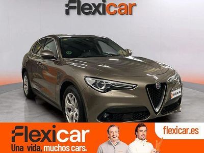 Gris / plata Usado 2018 Alfa Romeo Stelvio Executive SUV | 19.990 € (Precio justo)