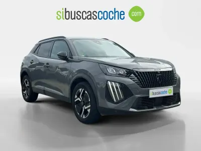 Usado Peugeot 2008 Allure 130 CV (95 kW) 2024 Gris/plata SUV