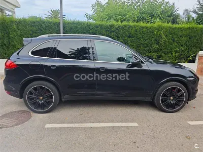 Usado Porsche Cayenne 240 CV (176 kW) 2012 Negro SUV