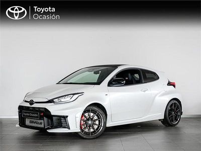 Usado Toyota Yaris 280 CV (205 kW) 2024 Blanco Utilitario