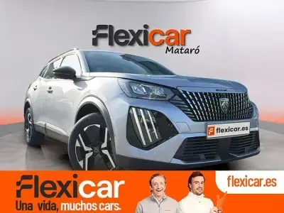Usado Peugeot 2008 Allure 130 CV (95 kW) 2024 Gris SUV